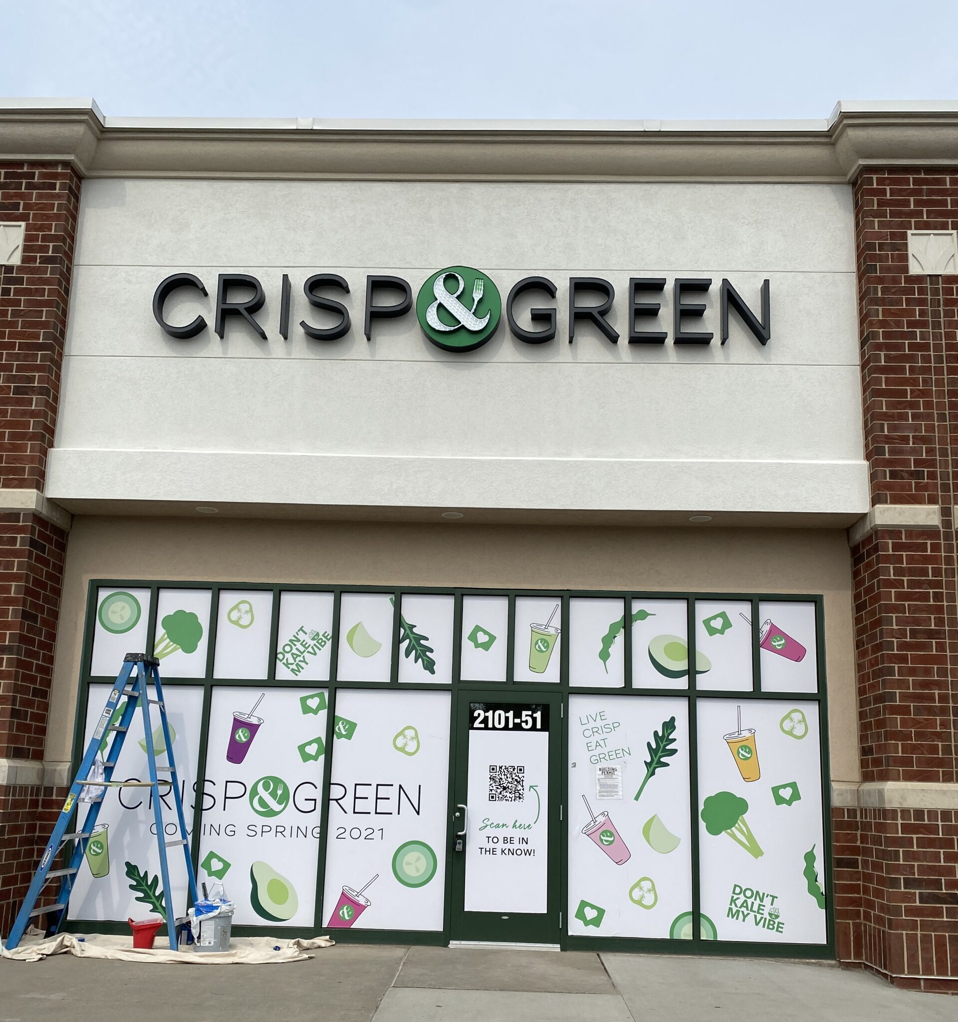CRISP & GREEN