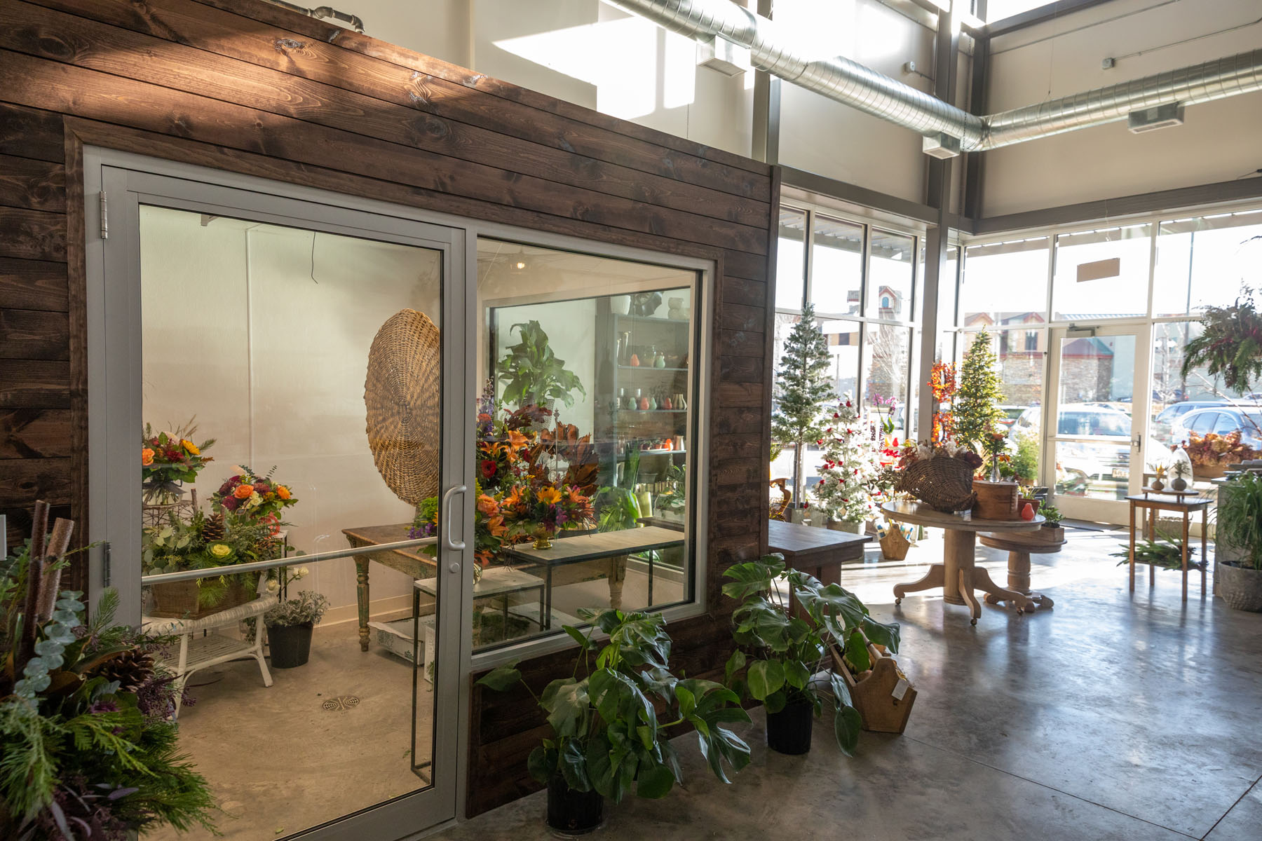 Josephine's Floral Design, The Wedge on Western