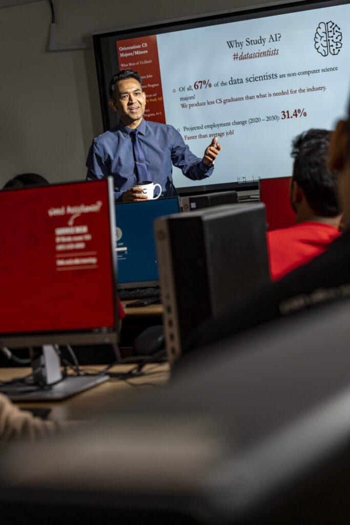 College students flock to synthetic intelligence choices in USD’s pc science applications