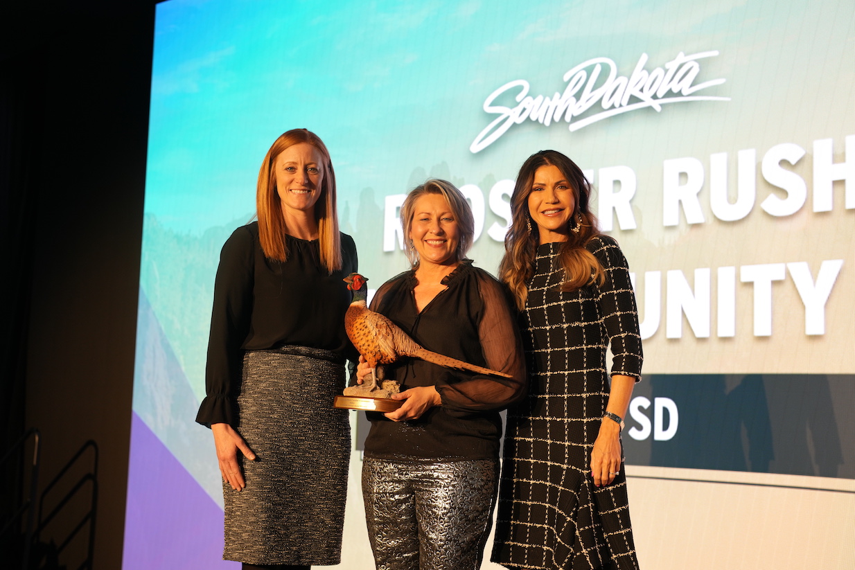 Tourism Department presents annual industry awards - SiouxFalls.Business